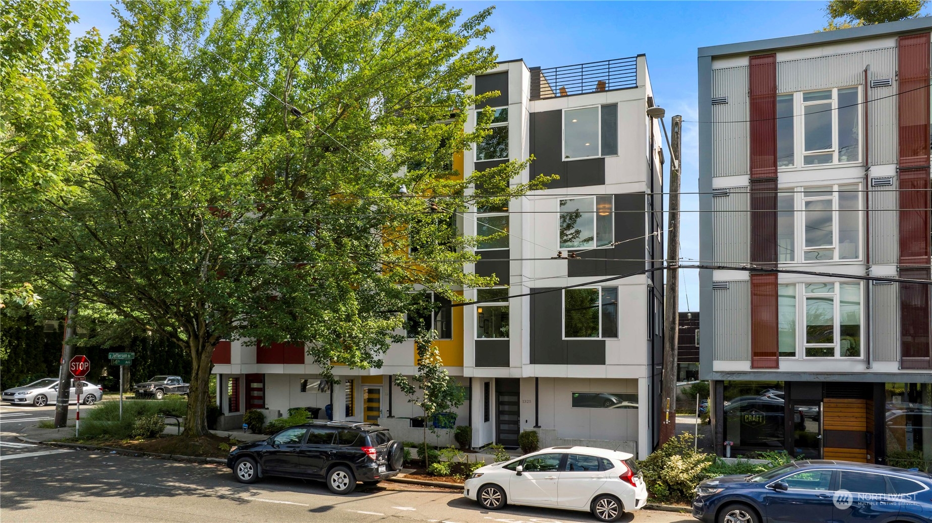 1325 E Jefferson Street