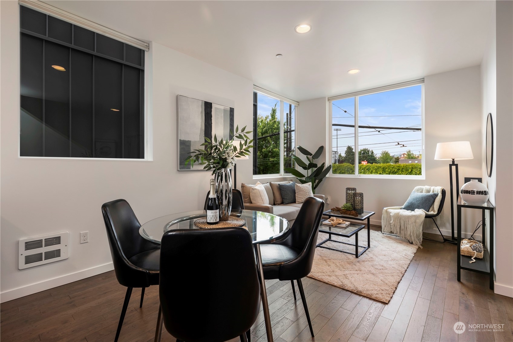 1325 E Jefferson Street