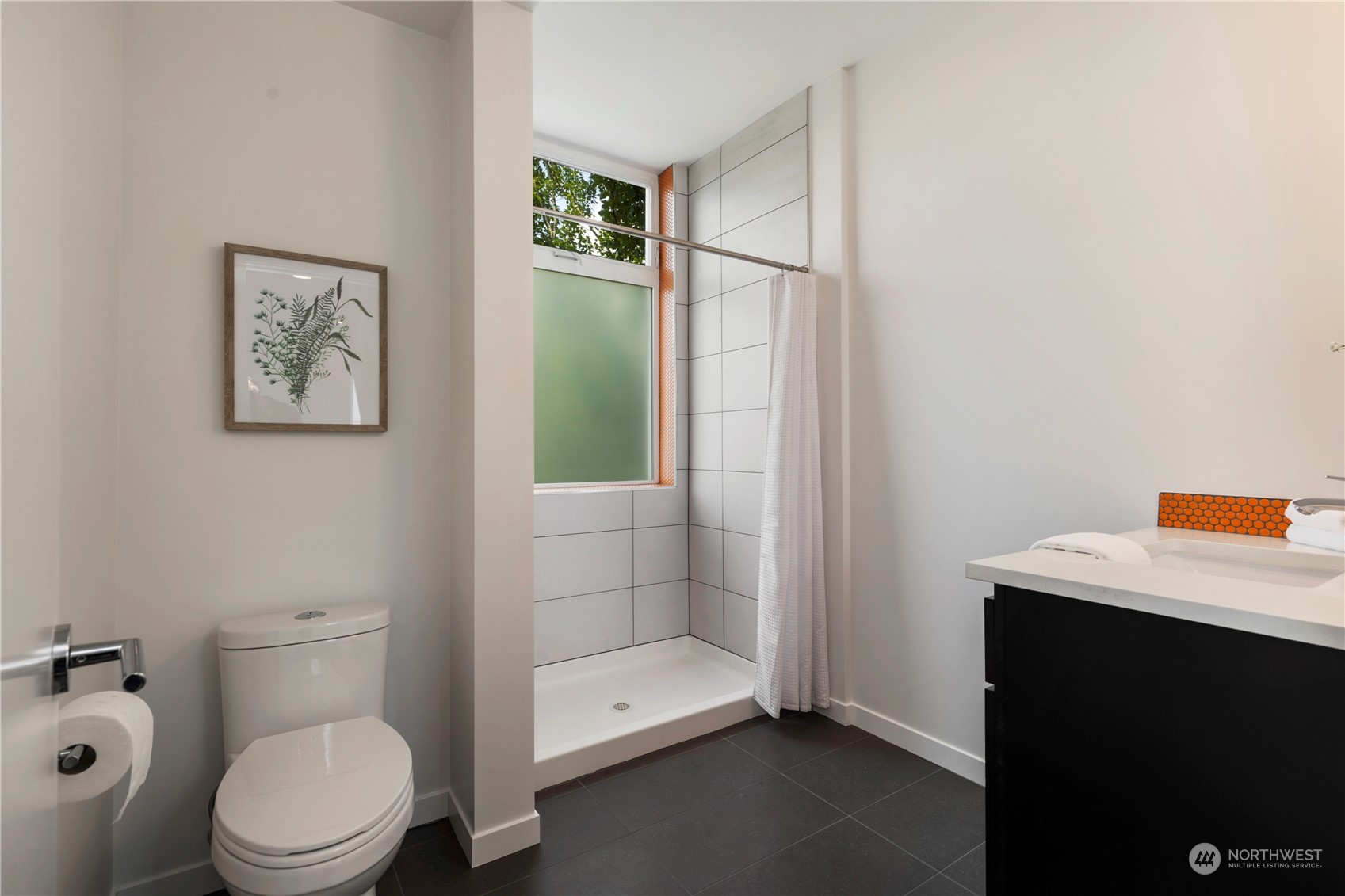 1325 E Jefferson Street