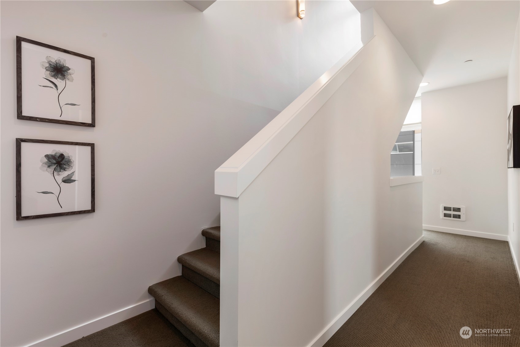 1325 E Jefferson Street