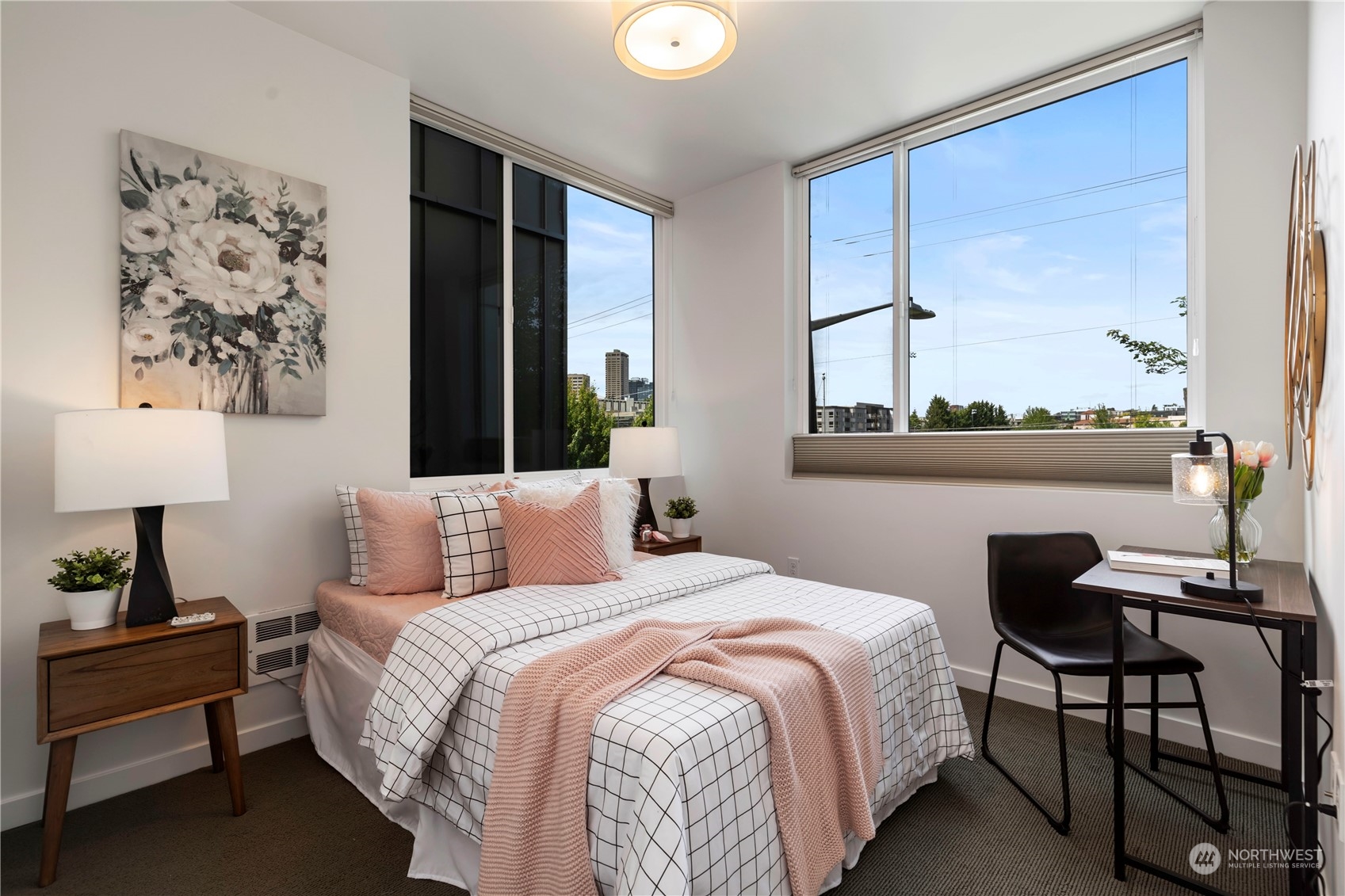 1325 E Jefferson Street