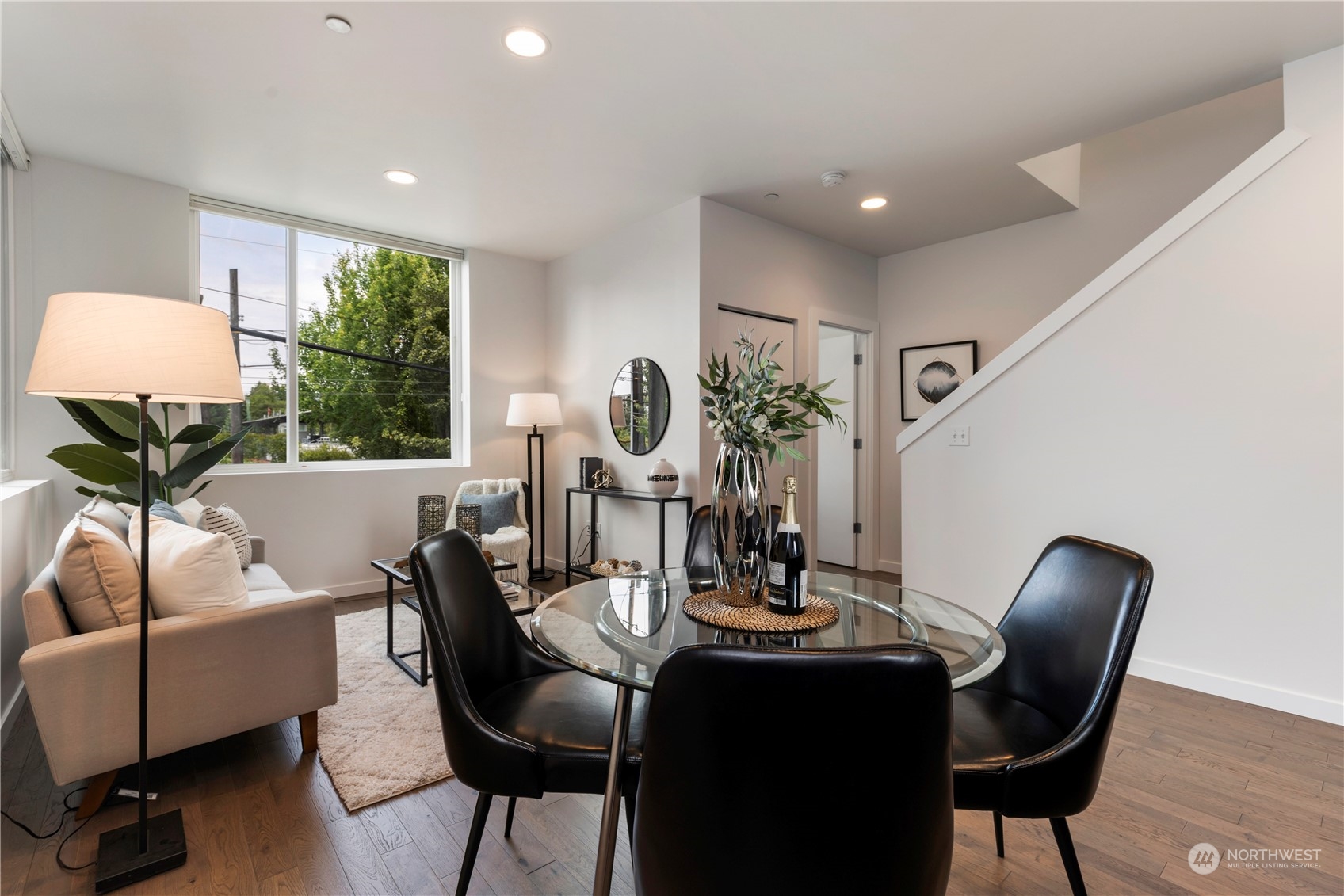 1325 E Jefferson Street