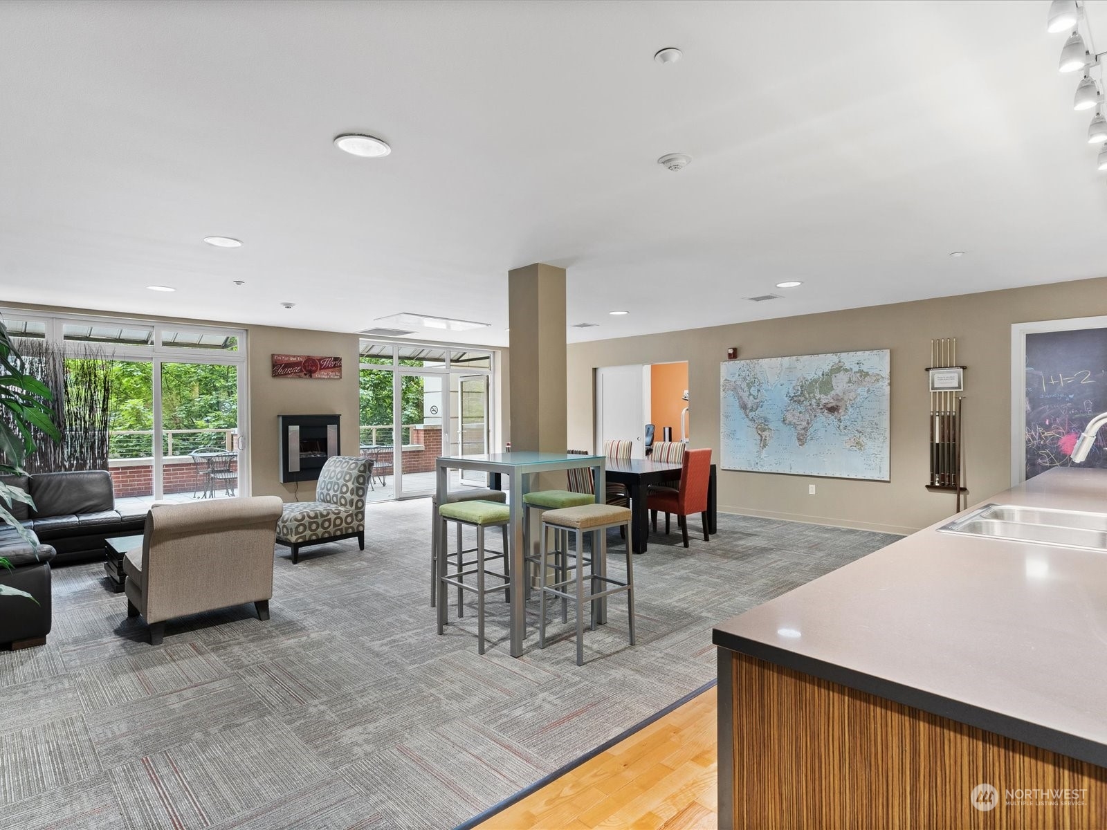 1530 NW Market Street Unit: 305