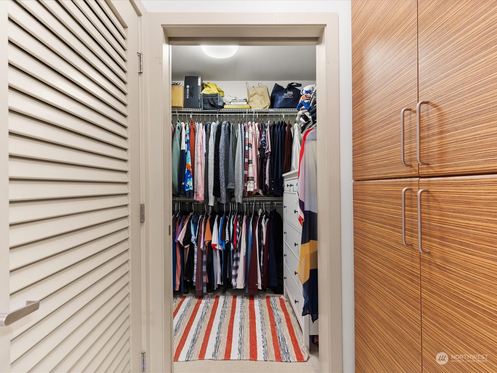 1530 NW Market Street Unit: 305