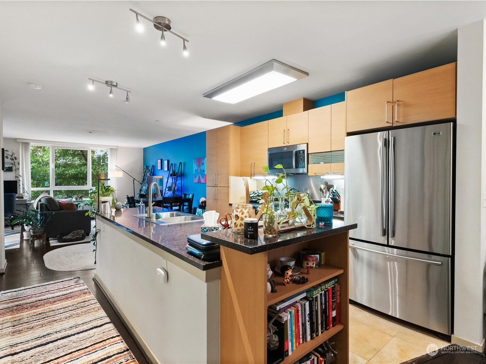 1530 NW Market Street Unit: 305