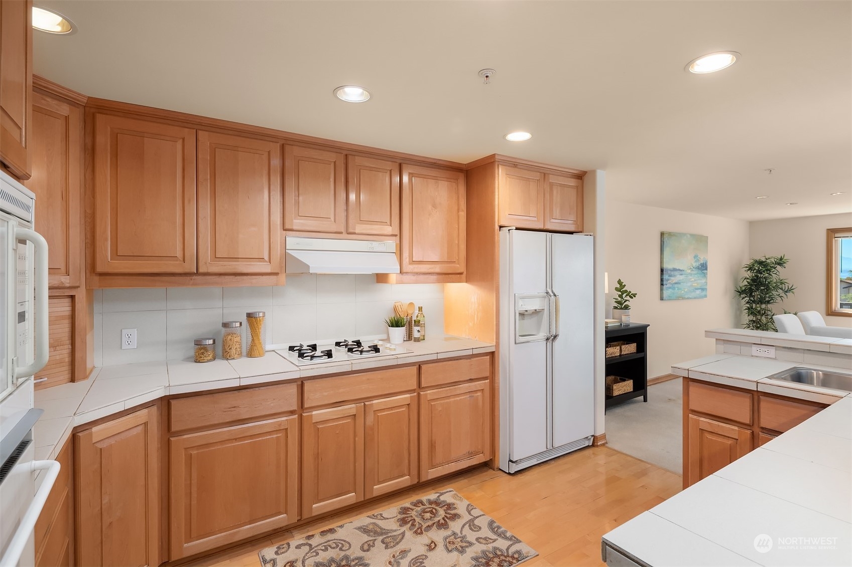 263 4th Avenue S #301