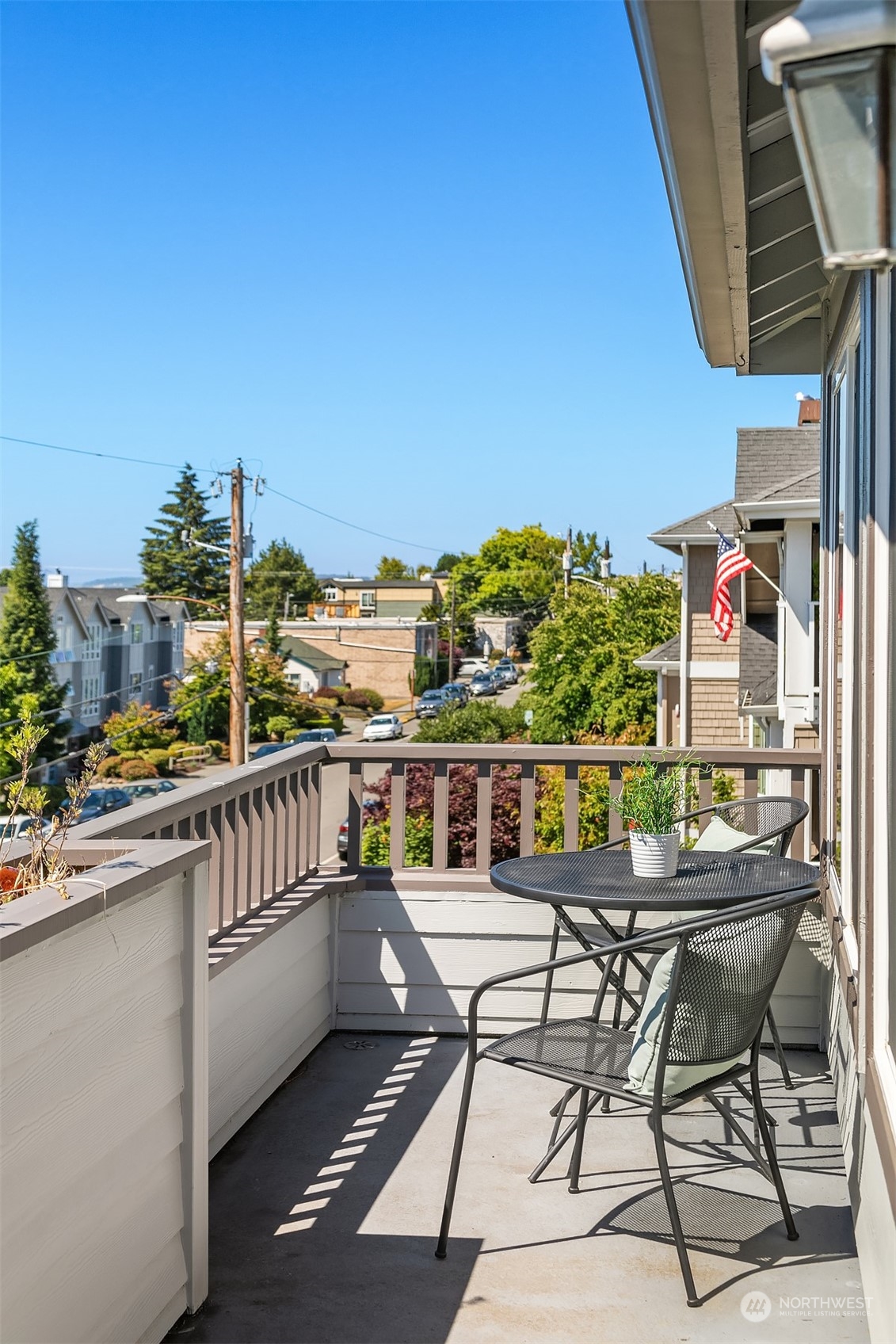 263 4th Avenue S #301