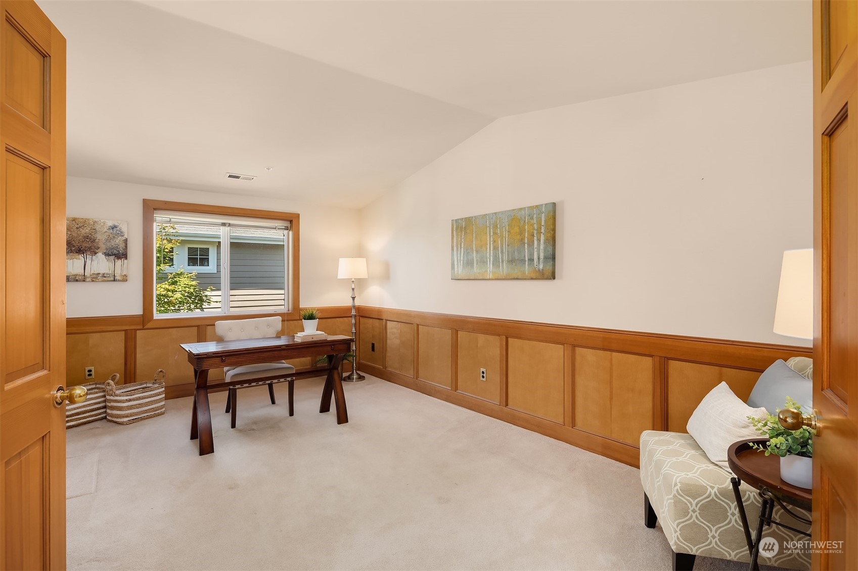 263 4th Avenue S #301