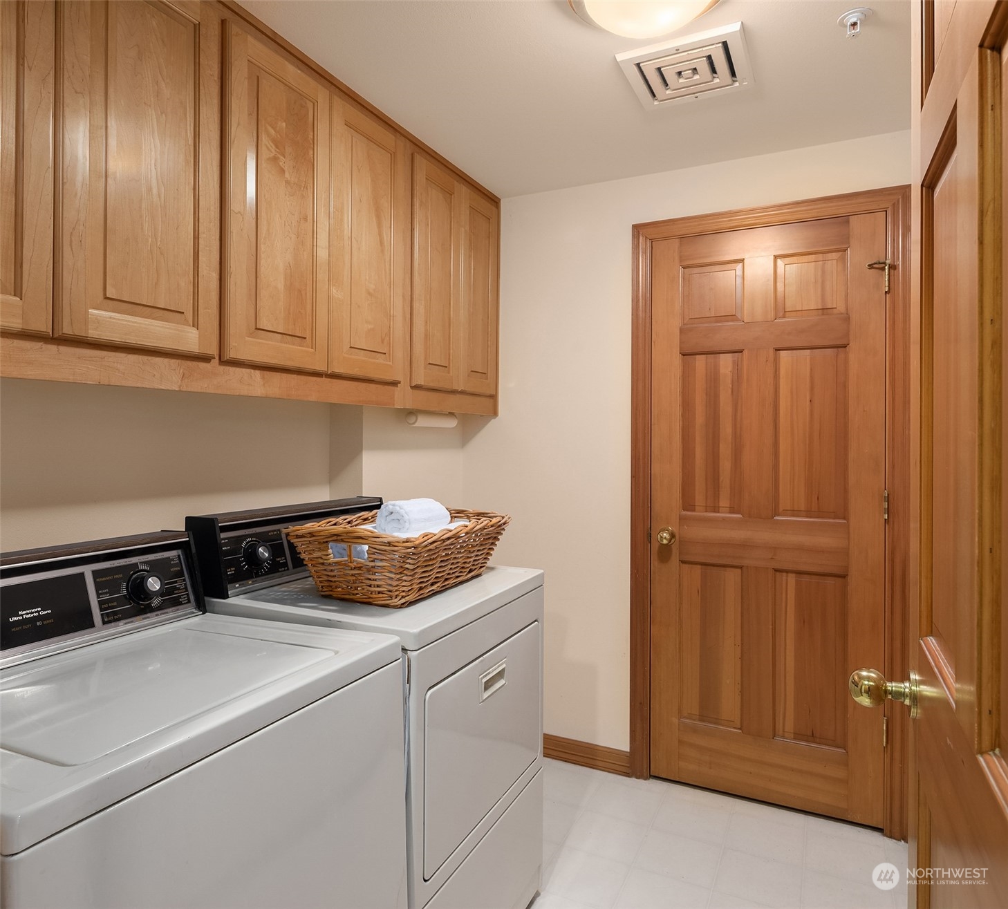 263 4th Avenue S #301