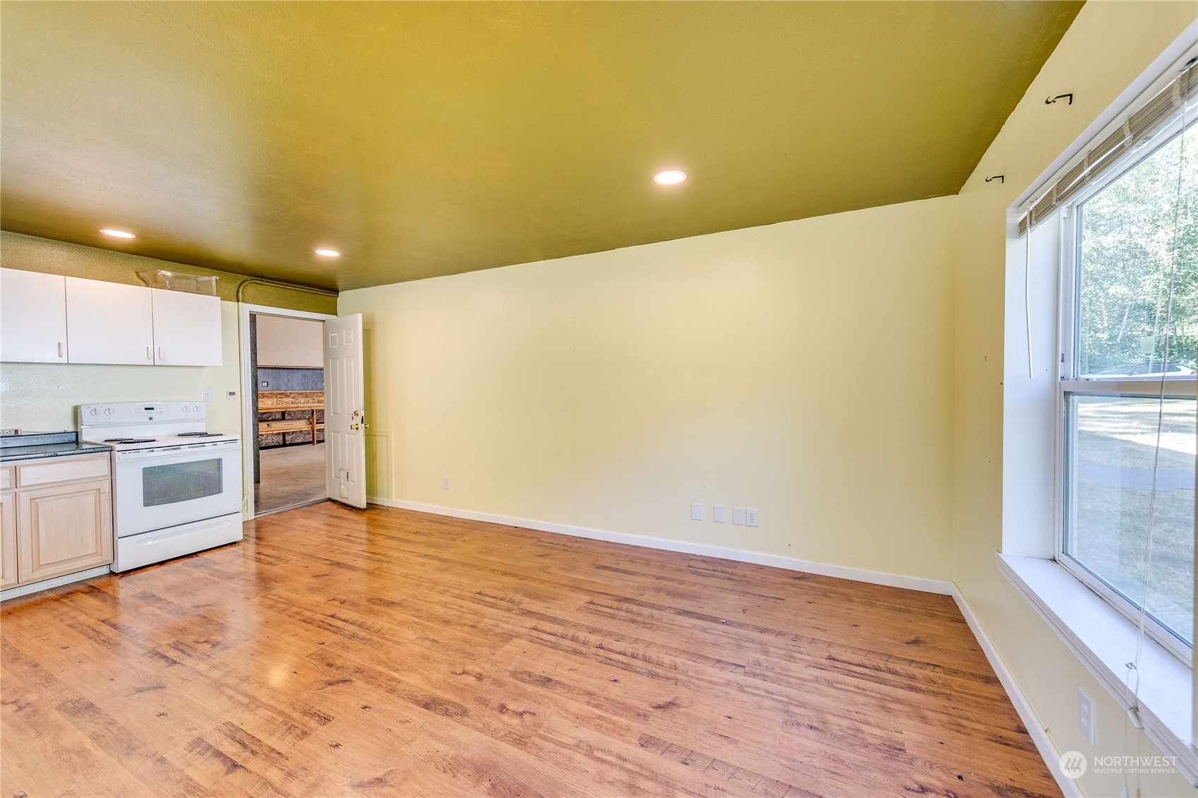 112 NE State Highway 308