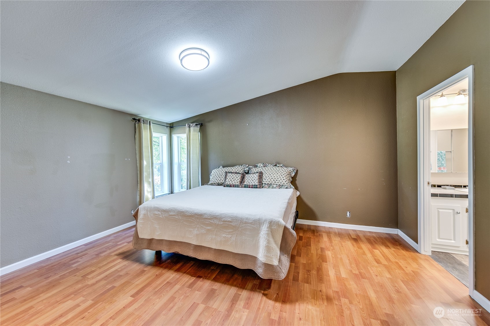 112 NE State Highway 308