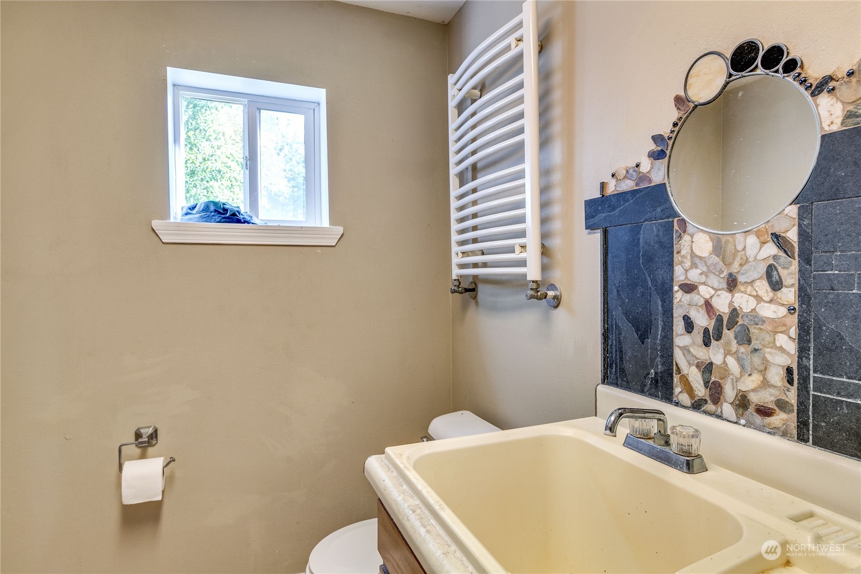 112 NE State Highway 308