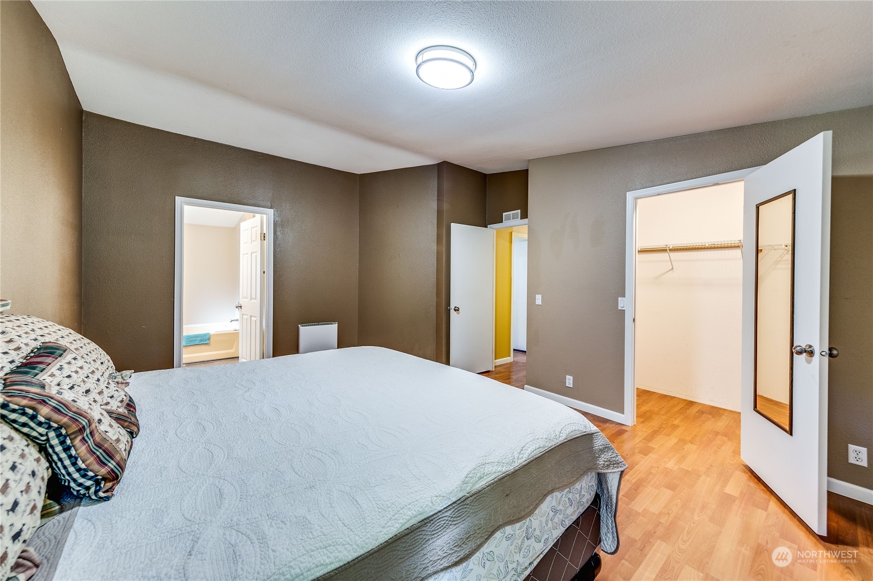 112 NE State Highway 308