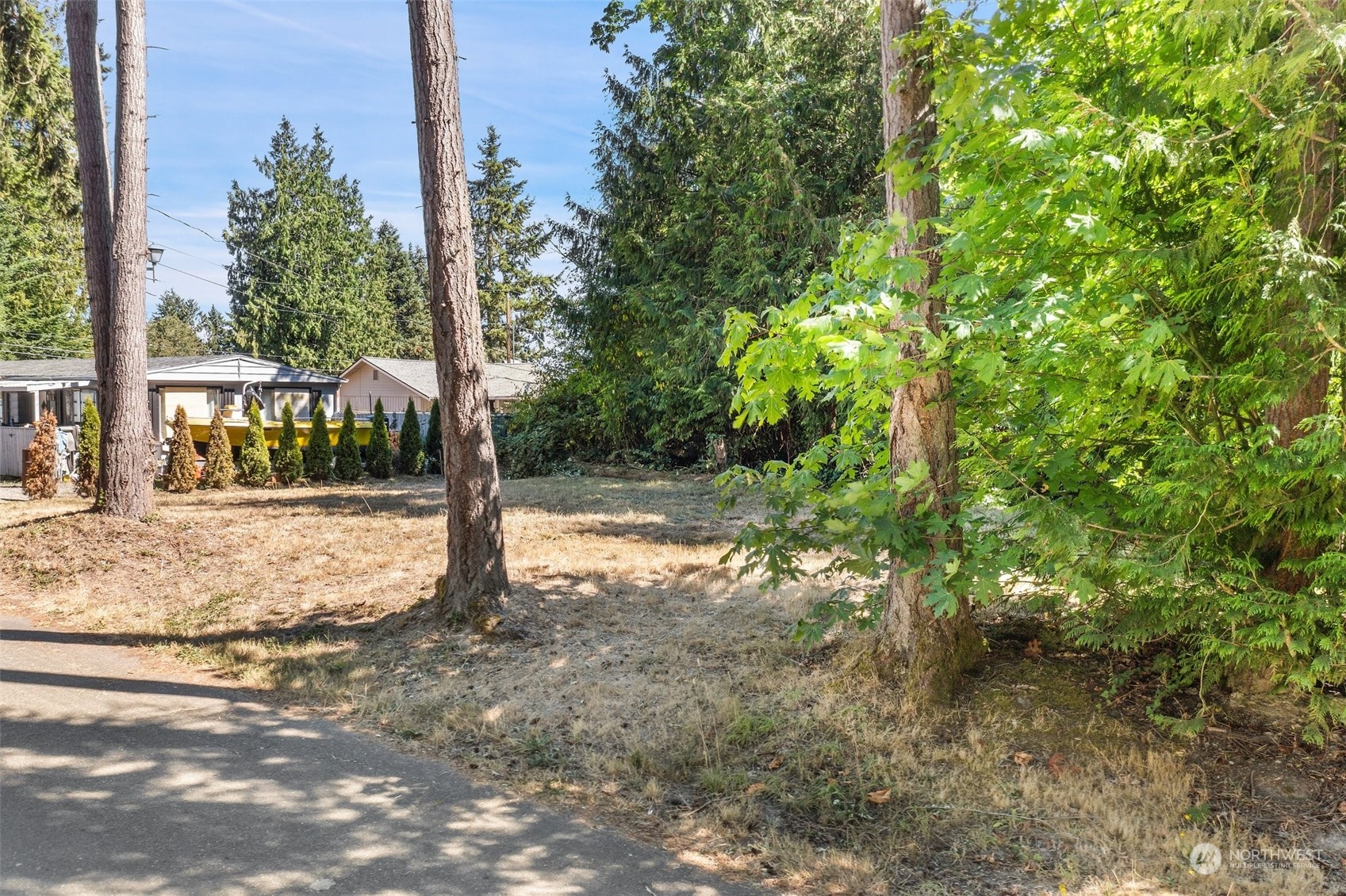 1 lot NE Geneva Street