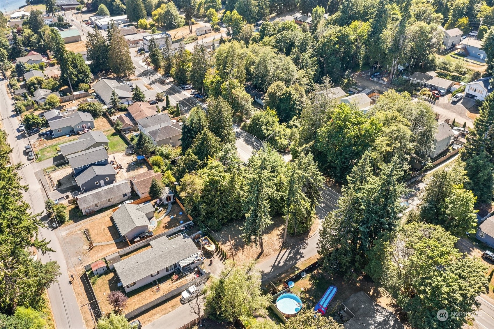 1 lot NE Geneva Street