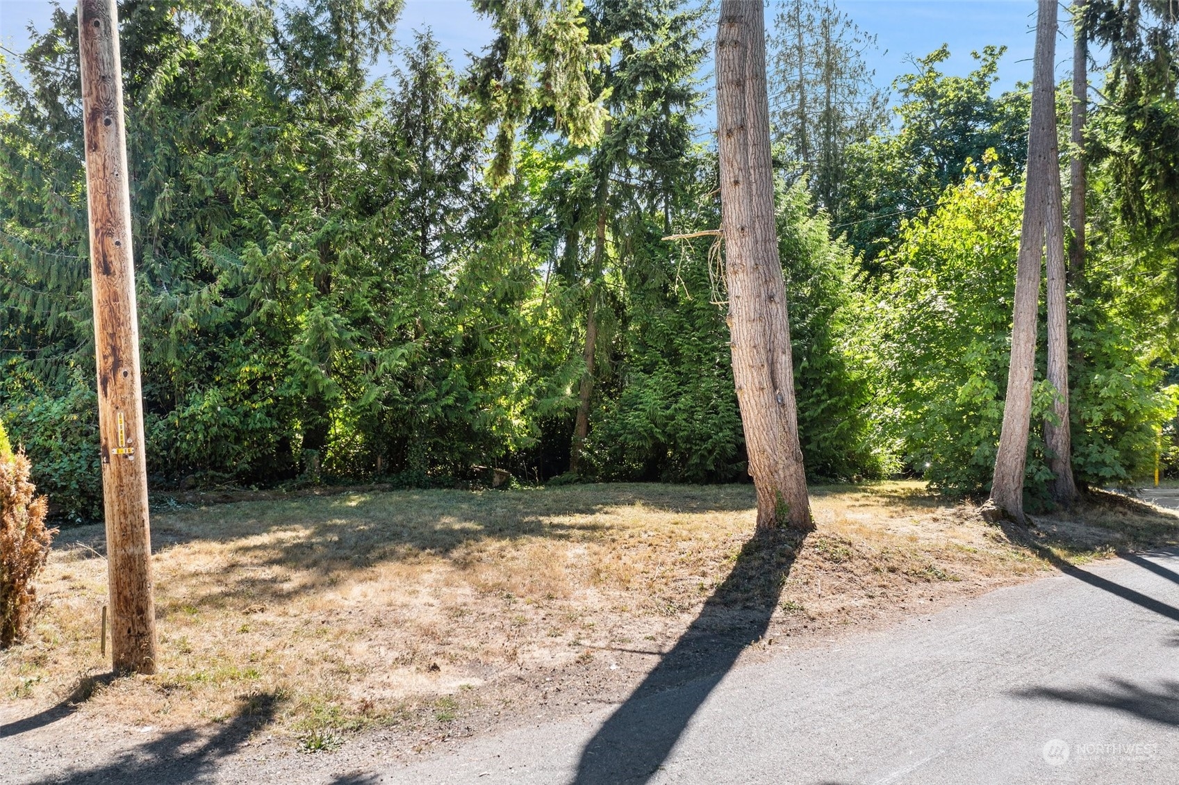 1 lot NE Geneva Street