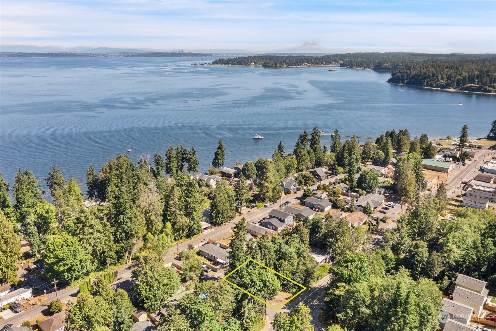 1 lot NE Geneva Street