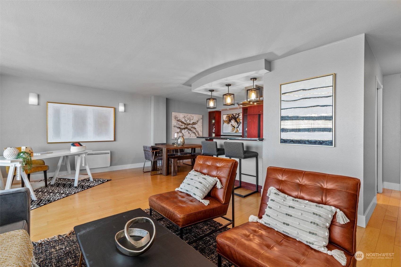 521 5th Avenue W #903