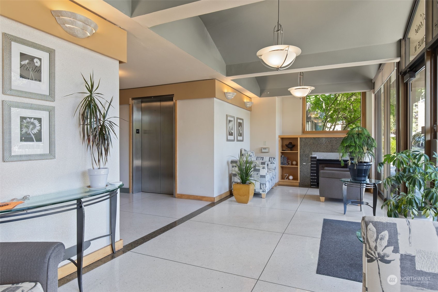 521 5th Avenue W #903