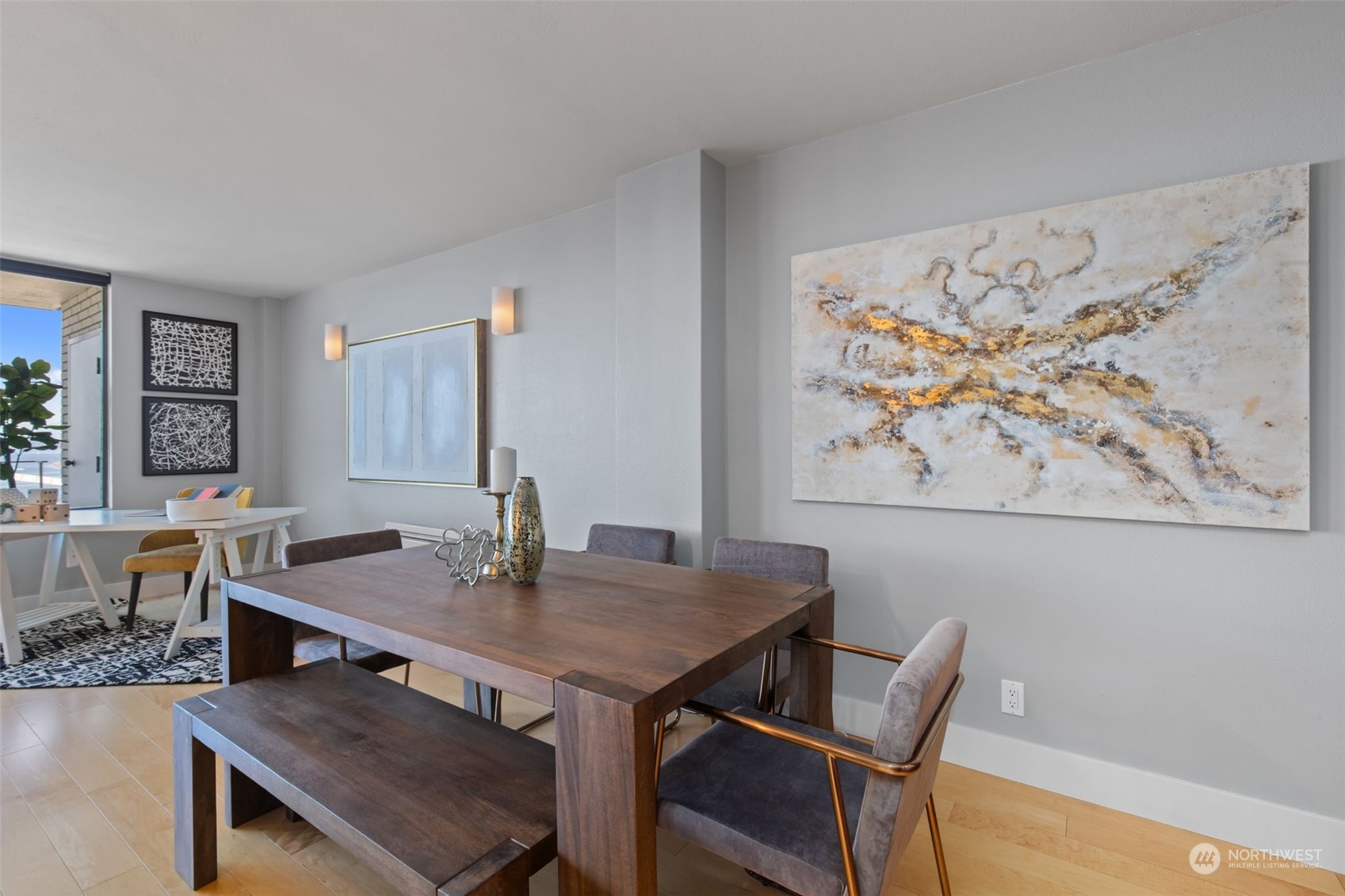 521 5th Avenue W #903