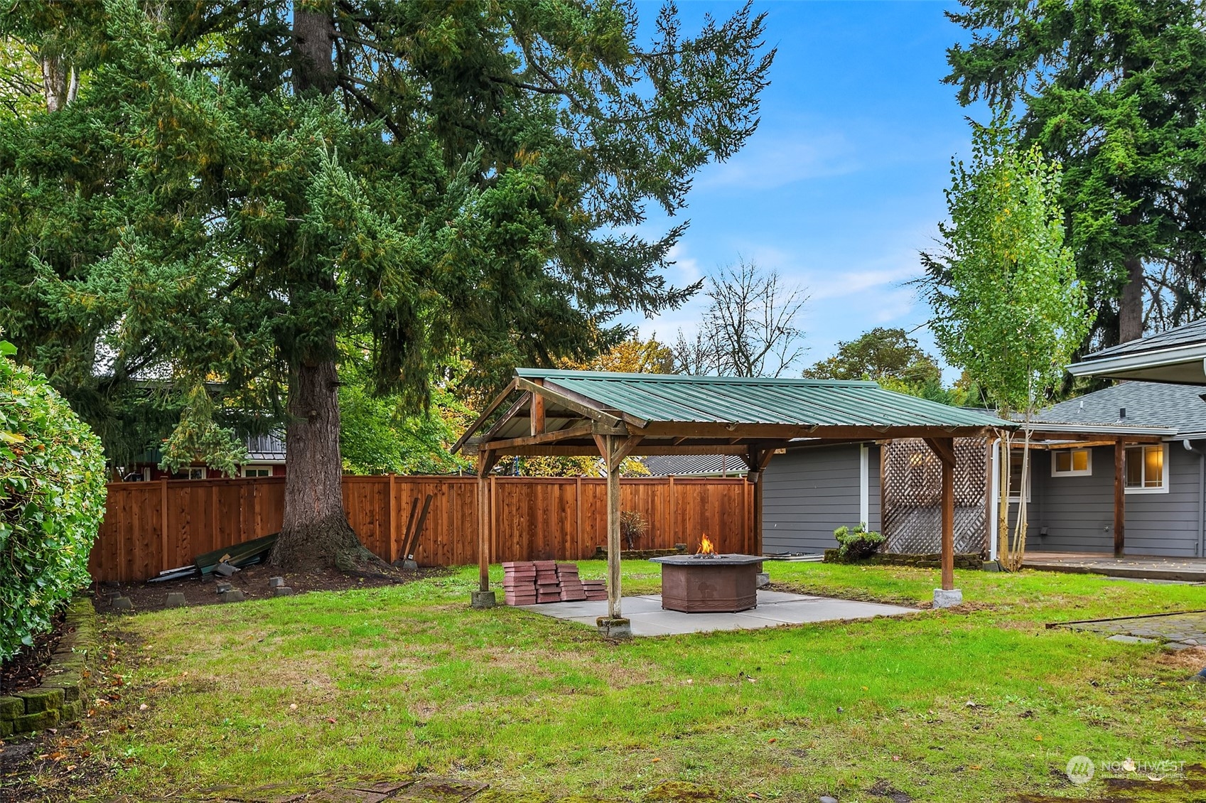 10721 26th Avenue SW