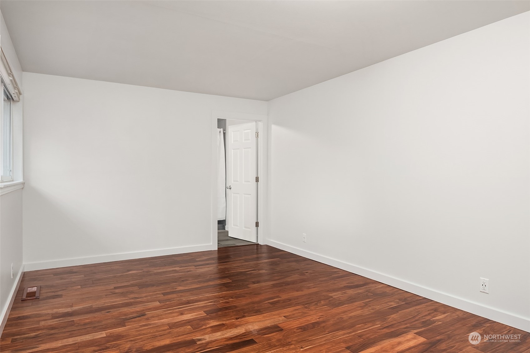 10721 26th Avenue SW