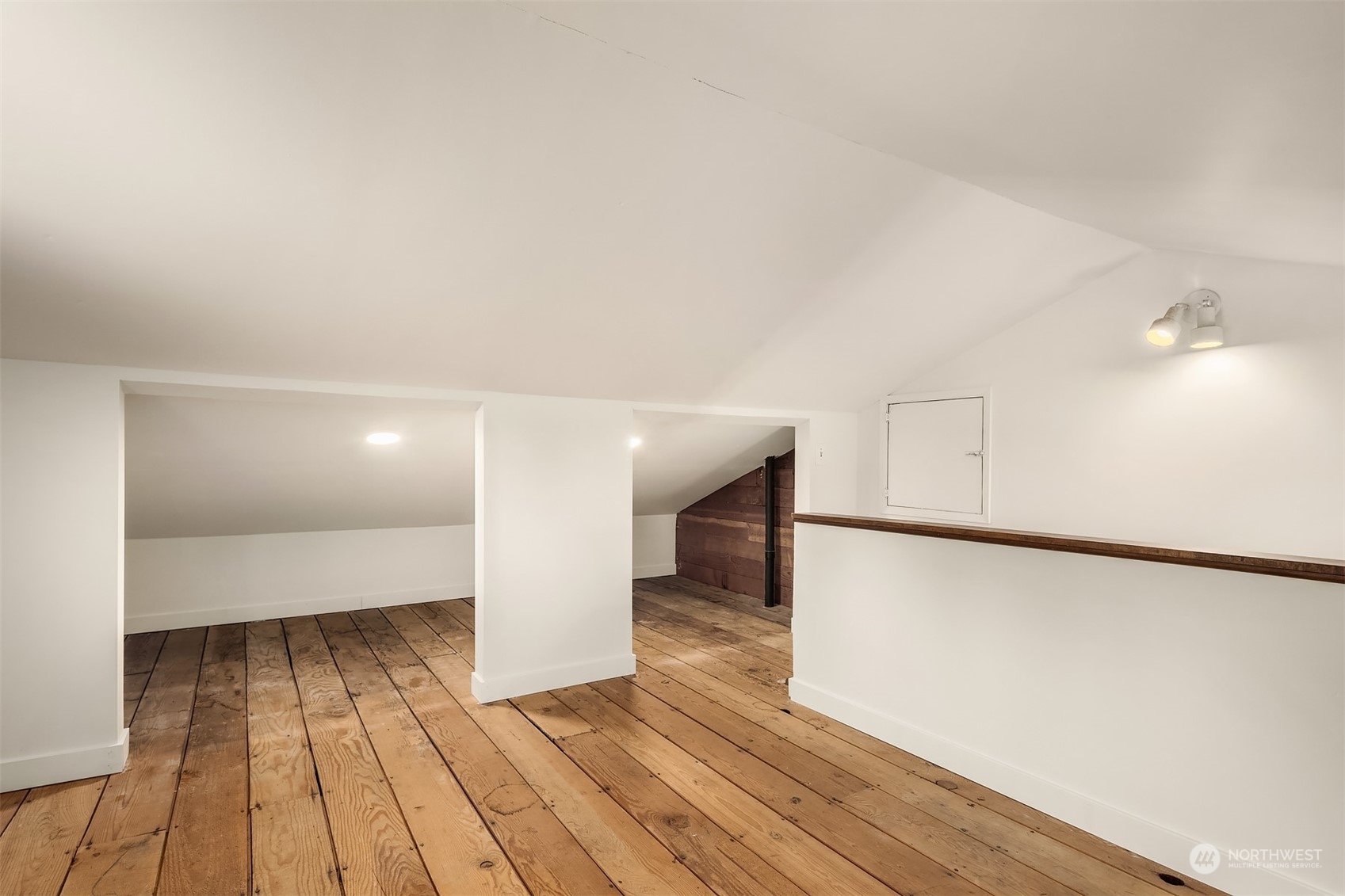 7706 194th Street SW