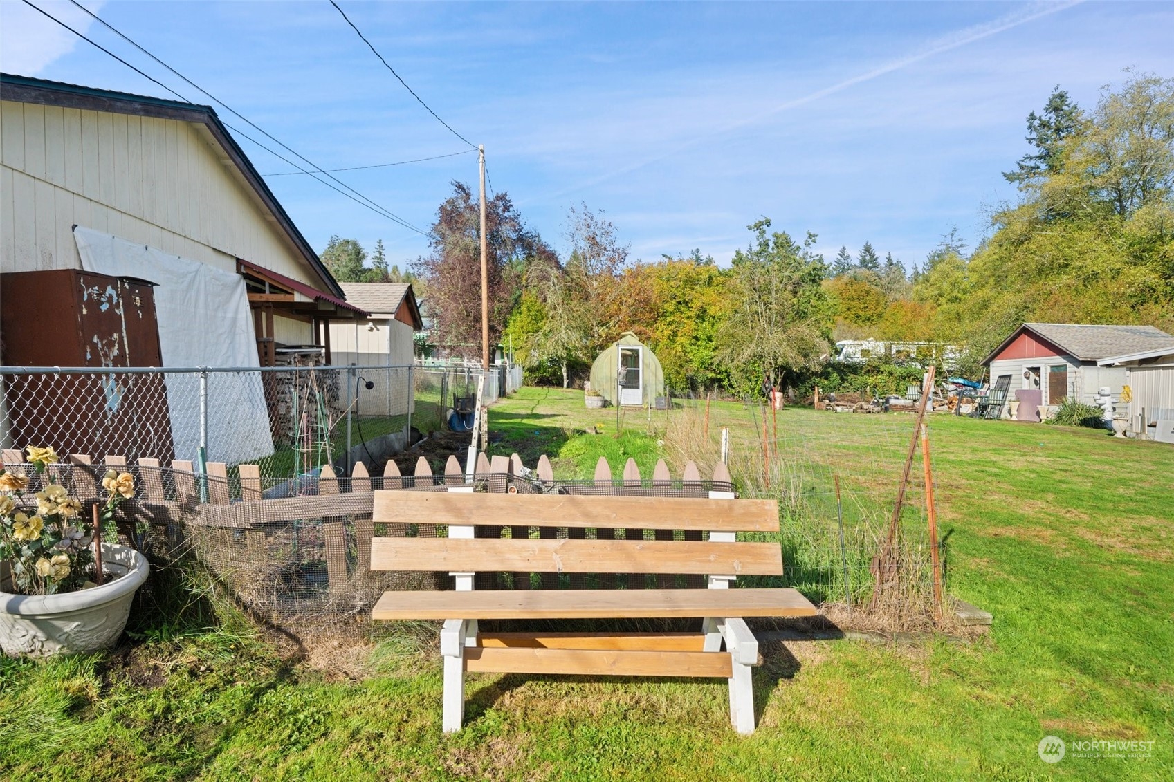 5501 SE Lake Valley Road