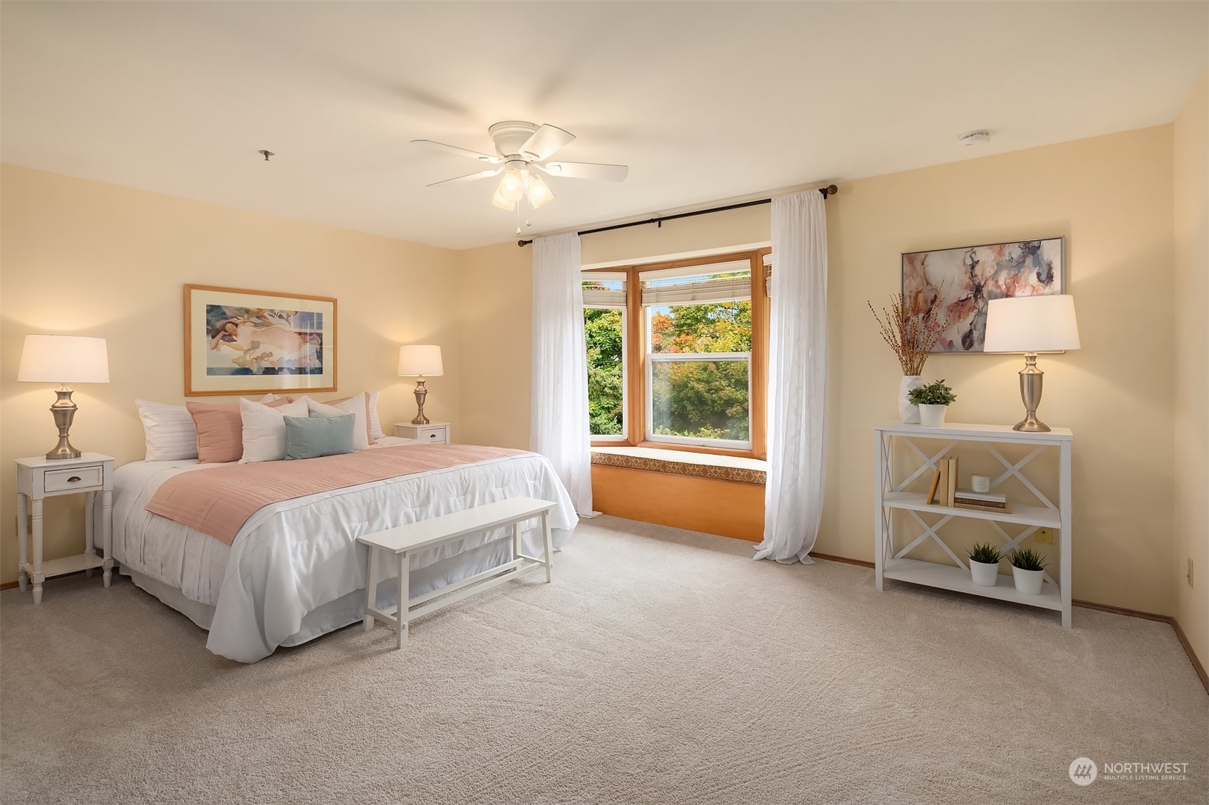 609 7th Avenue N Unit: B-305