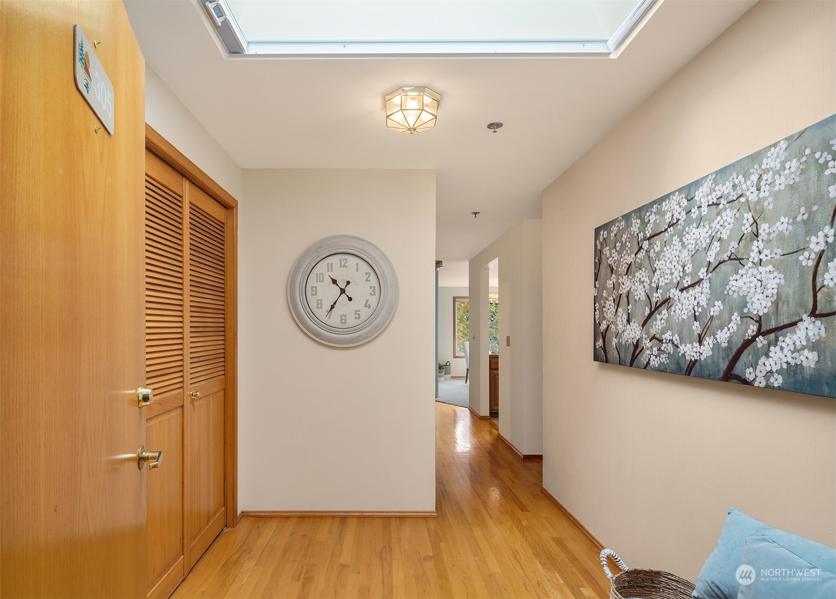 609 7th Avenue N Unit: B-305