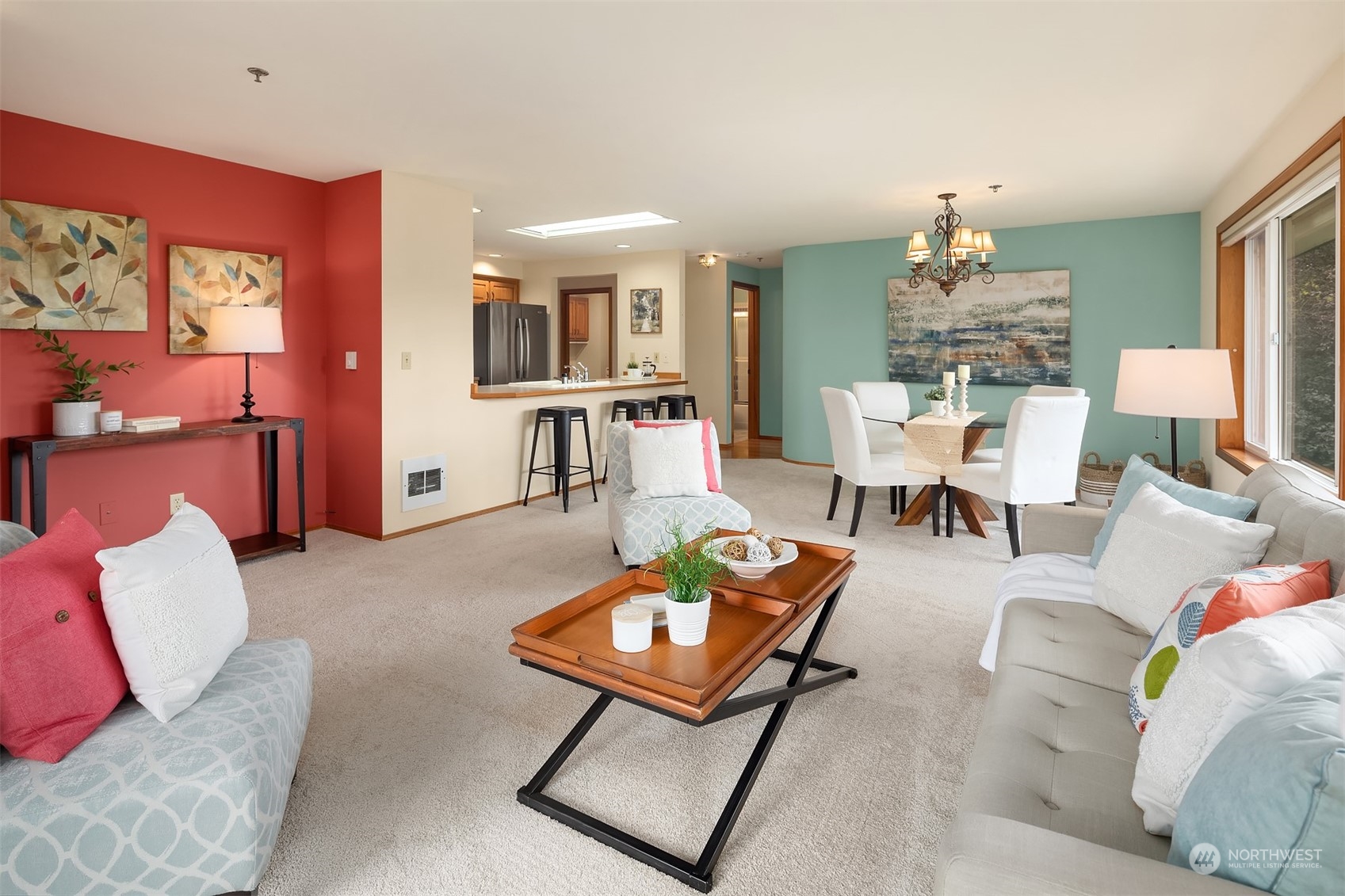 609 7th Avenue N Unit: B-305