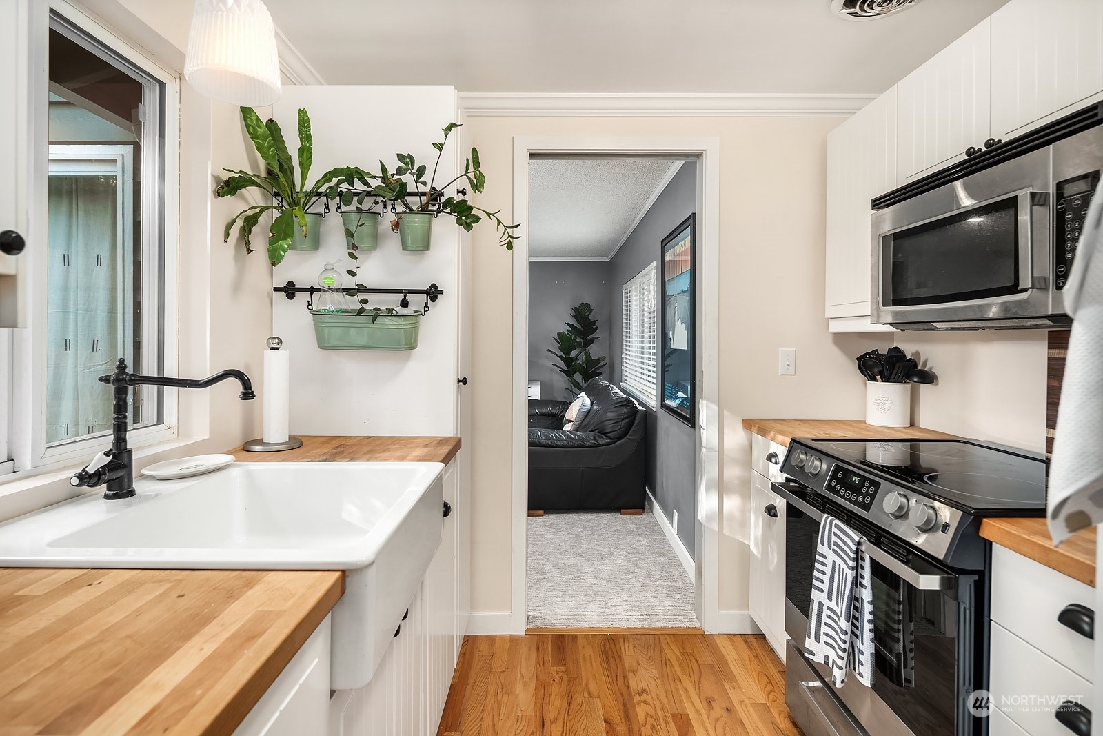 7563 124th Avenue NE