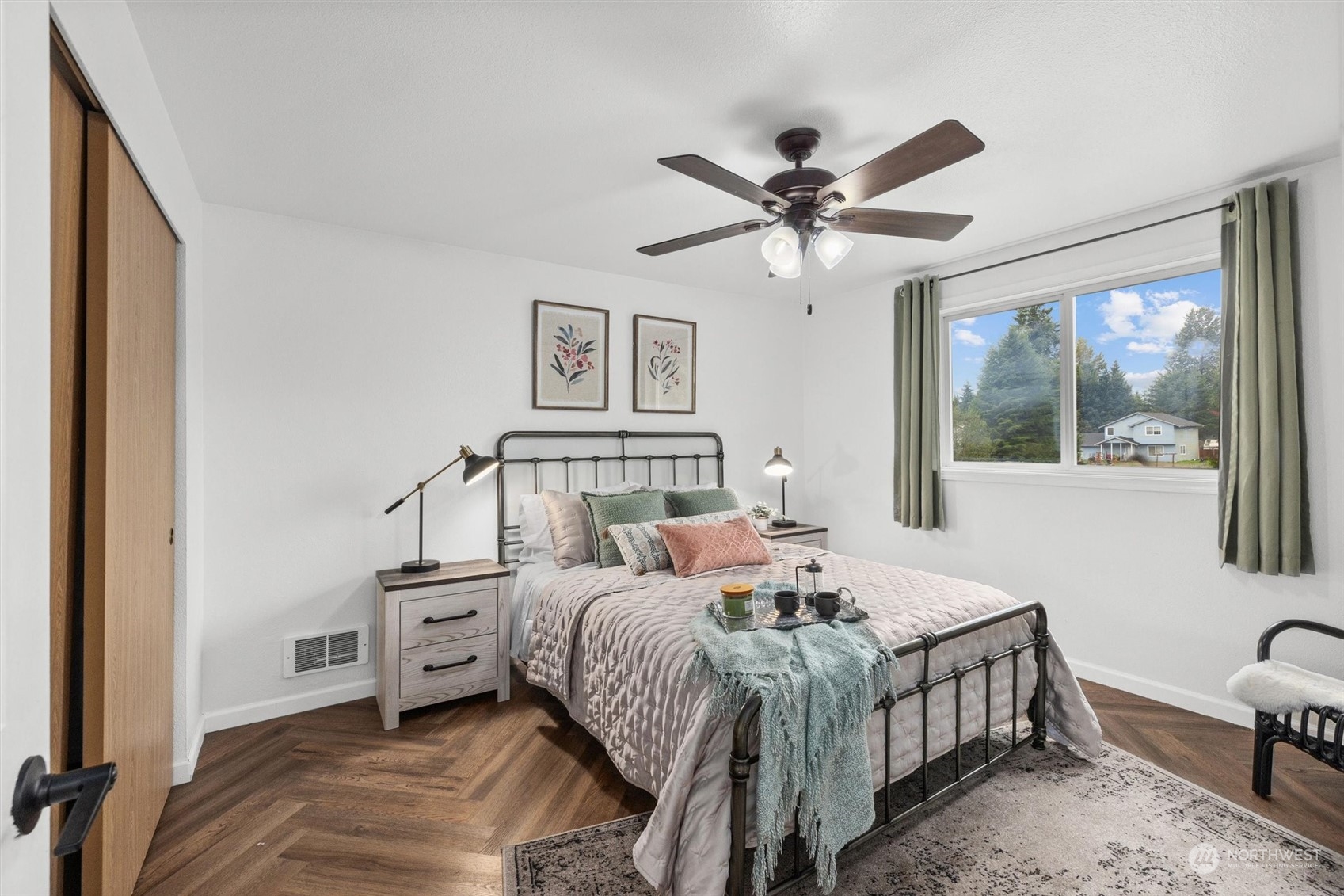 3606 234th Drive NE