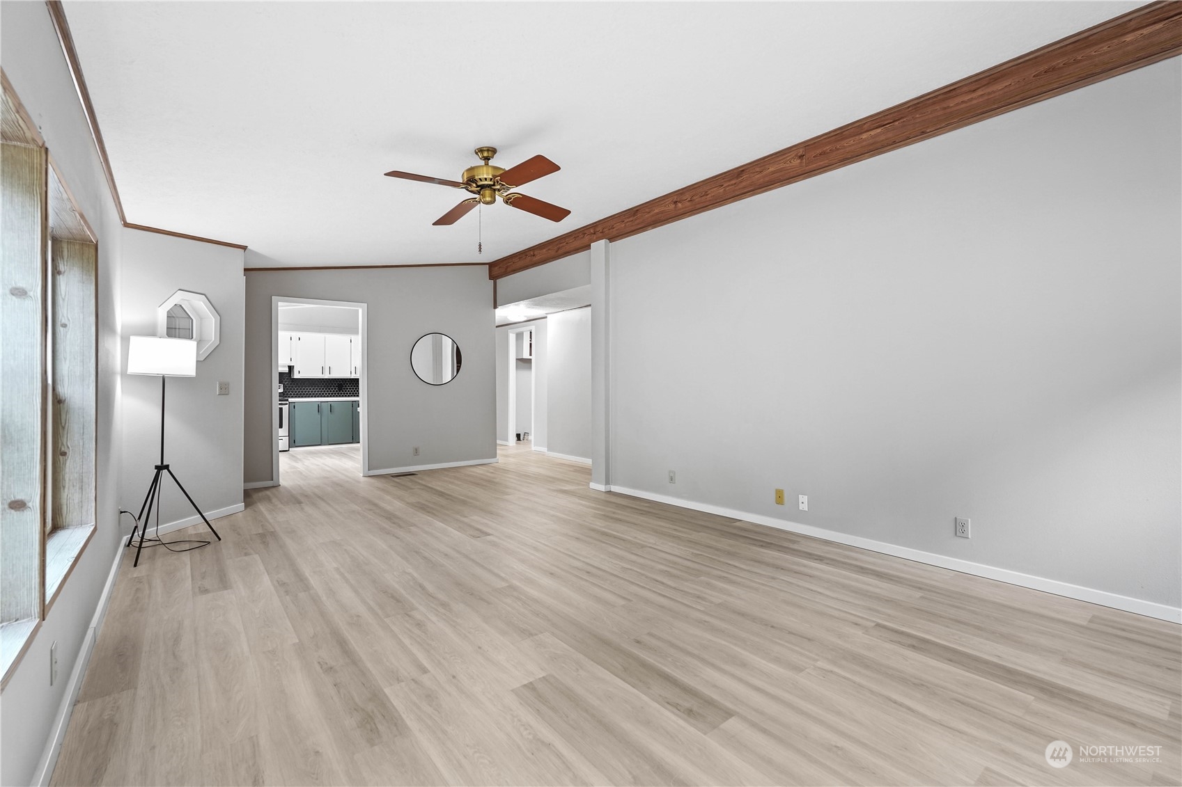 5910 176th Avenue NW