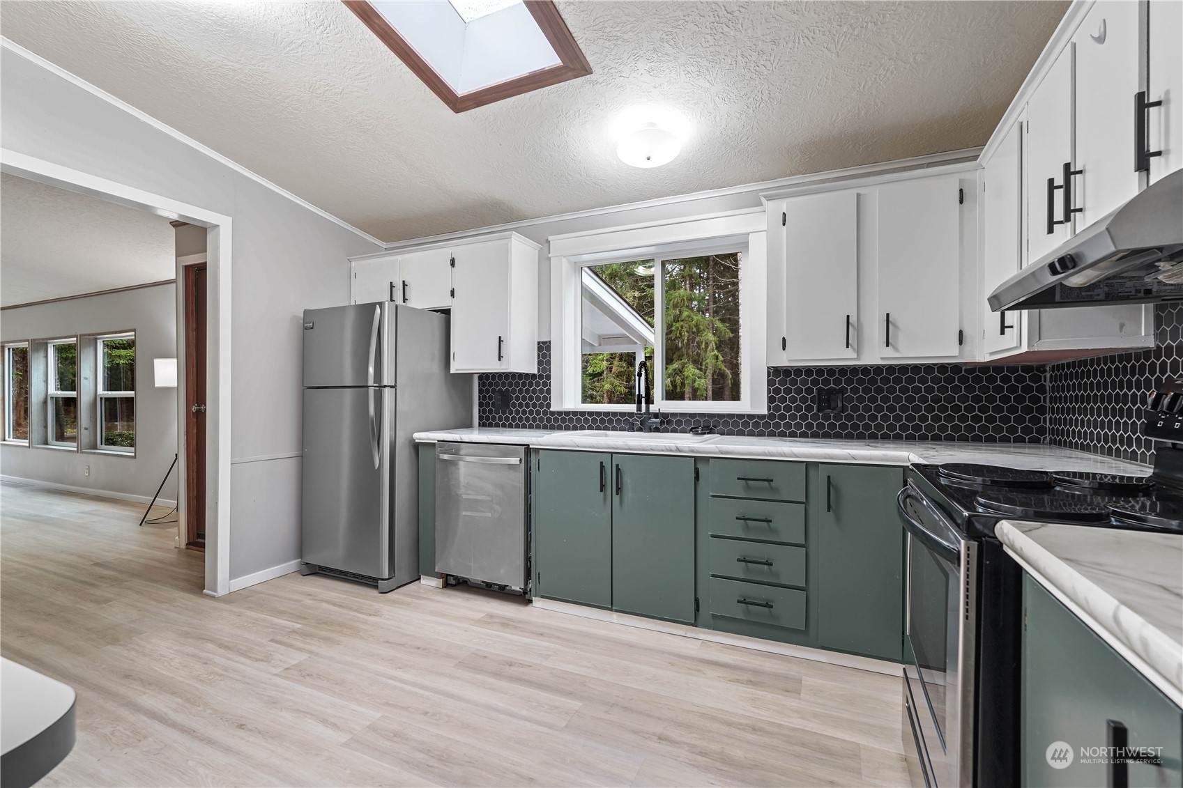 5910 176th Avenue NW