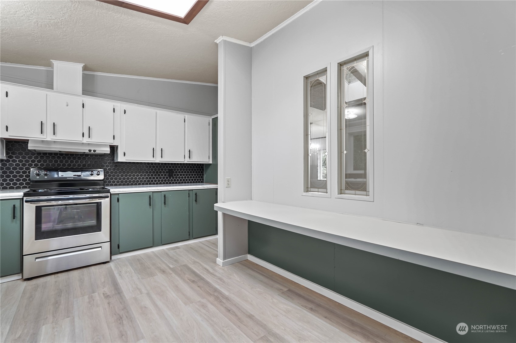 5910 176th Avenue NW