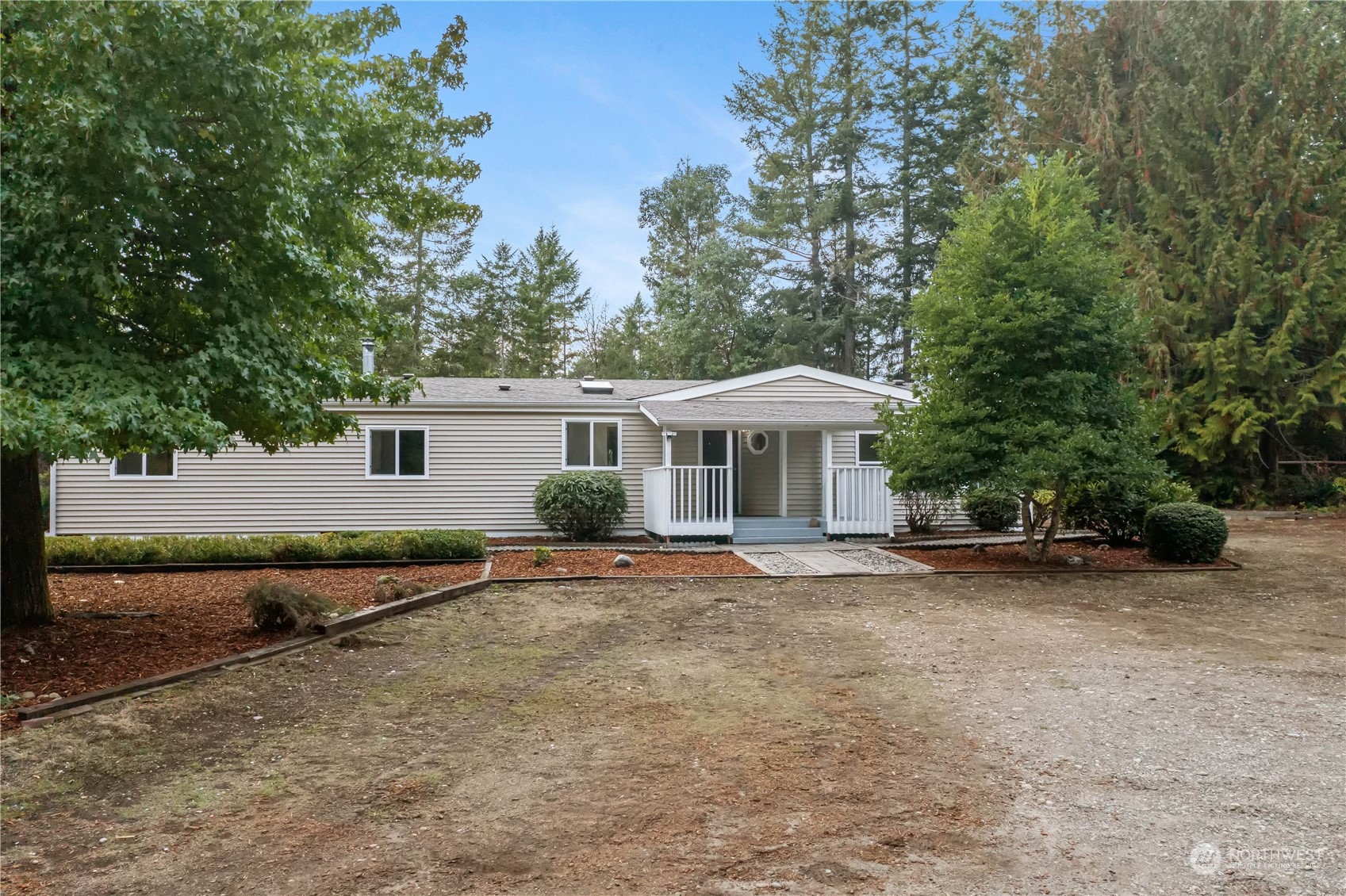 5910 176th Avenue NW