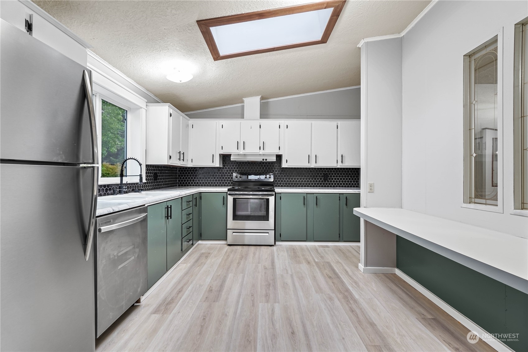 5910 176th Avenue NW