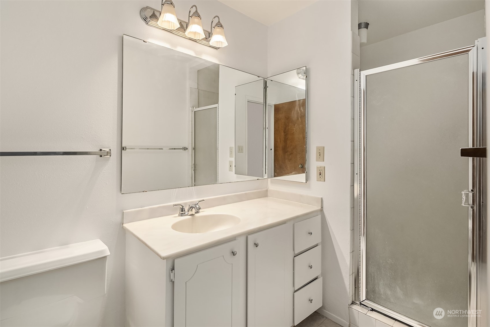 4444 44th Avenue SW #102