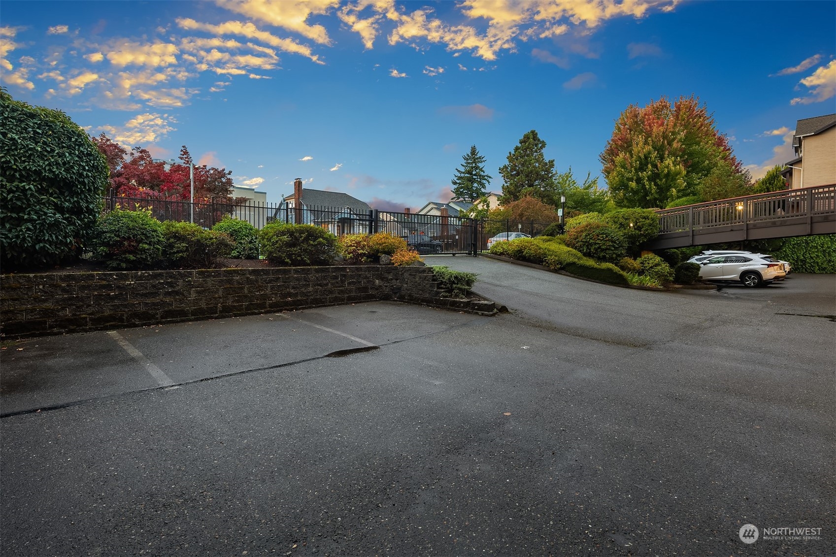 4444 44th Avenue SW #102