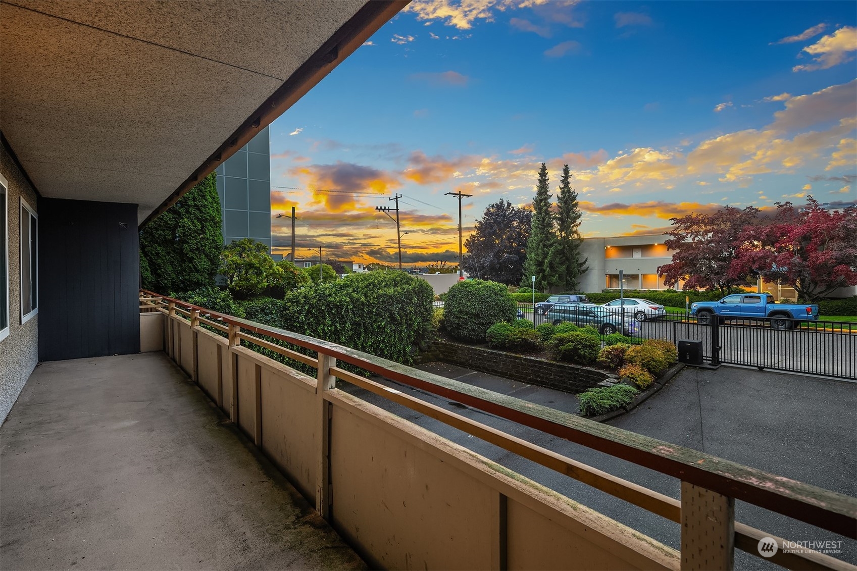 4444 44th Avenue SW #102