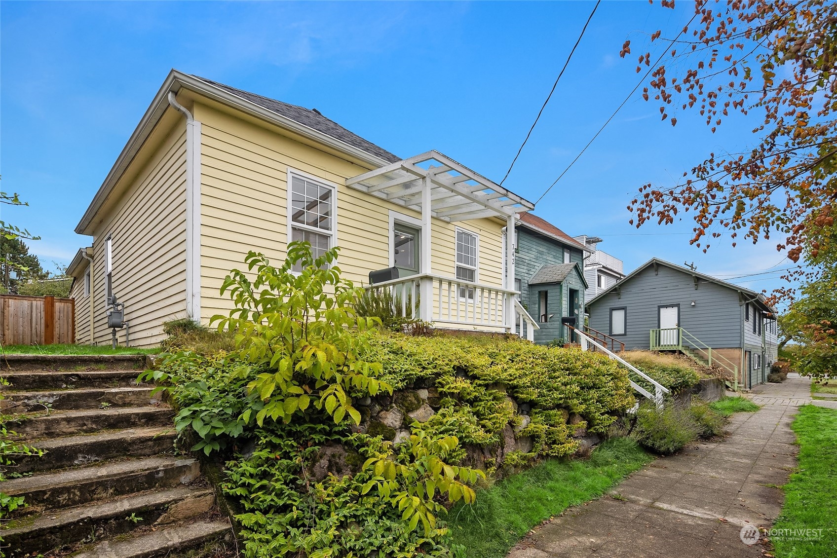 742 N 71st Street
