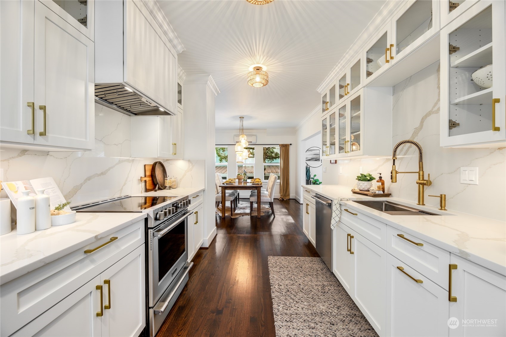 7326 47th Avenue SW, -2004