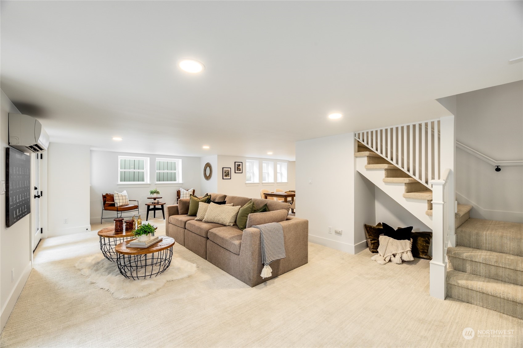 7326 47th Avenue SW, -2004