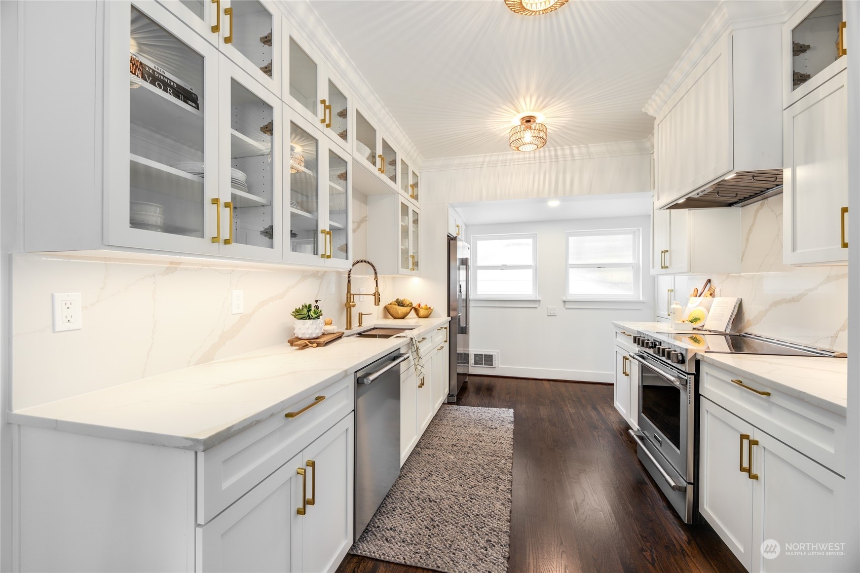 7326 47th Avenue SW, -2004