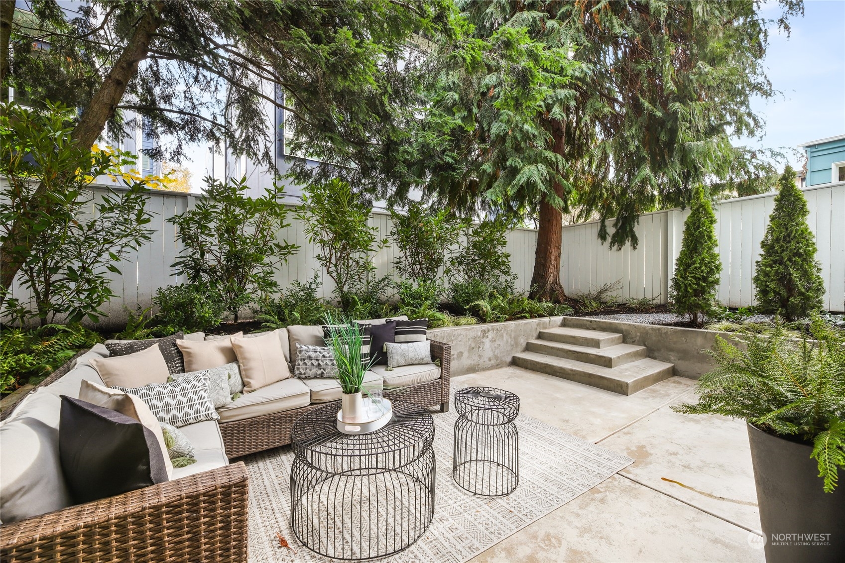 7326 47th Avenue SW, -2004