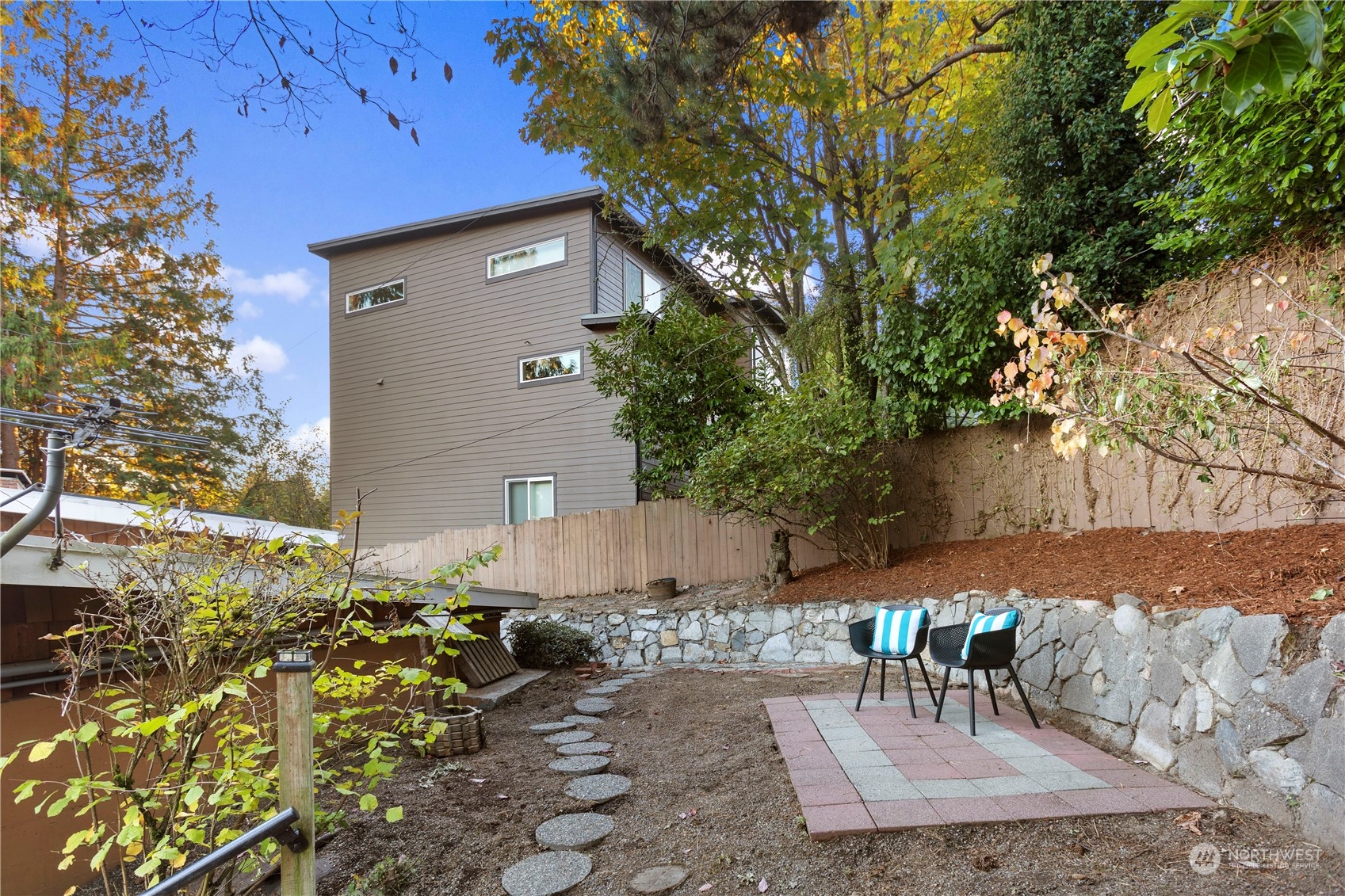 5101 SW Pritchard Street