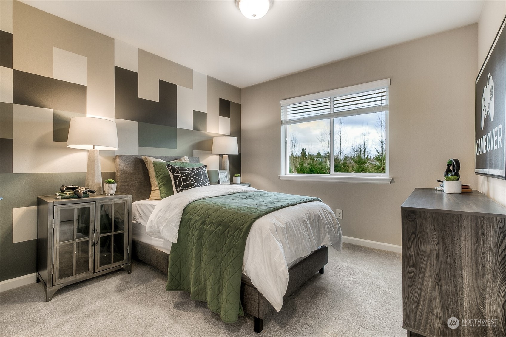 8201 285th Place NW Unit: 19