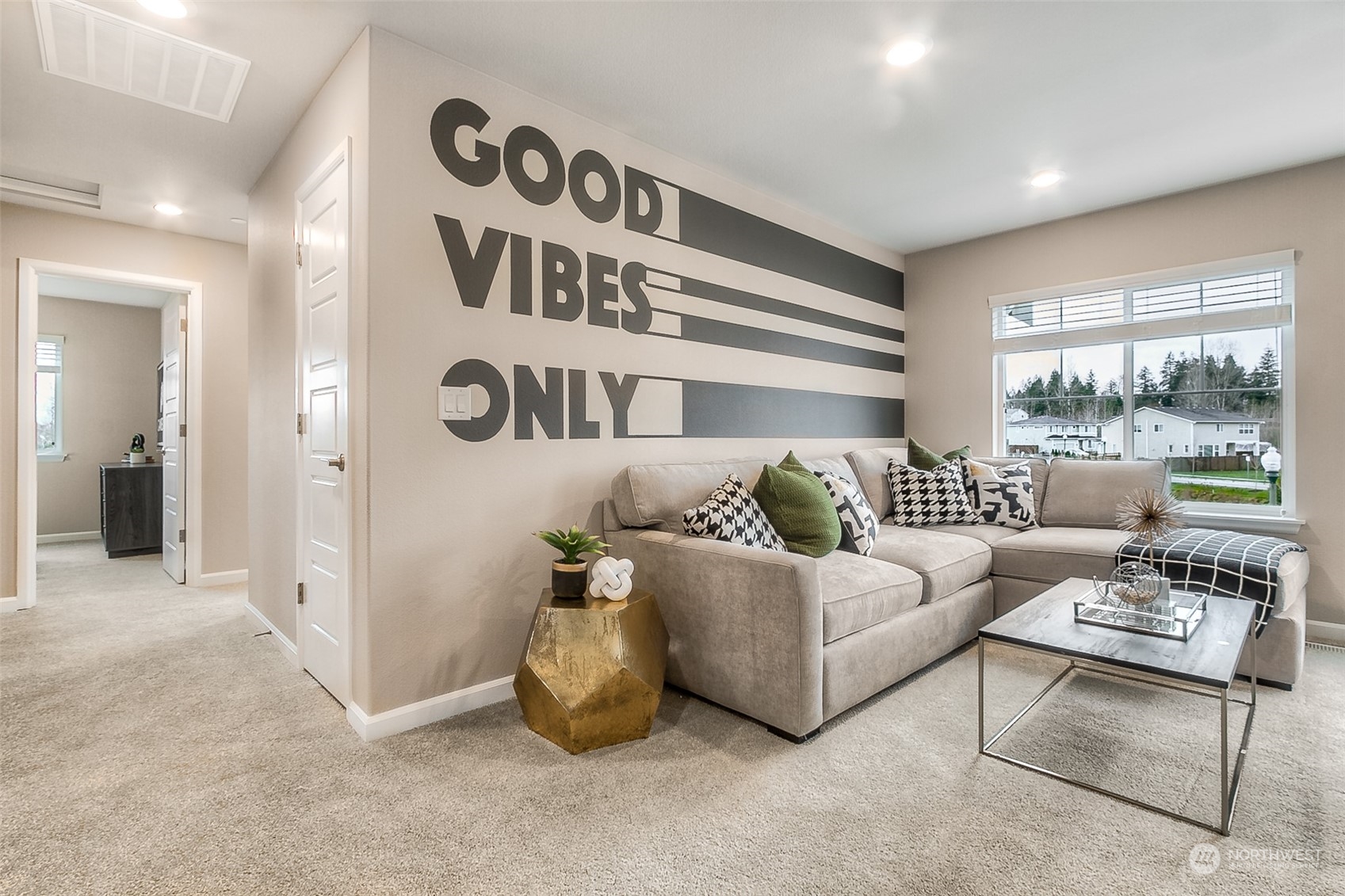 8201 285th Place NW Unit: 19