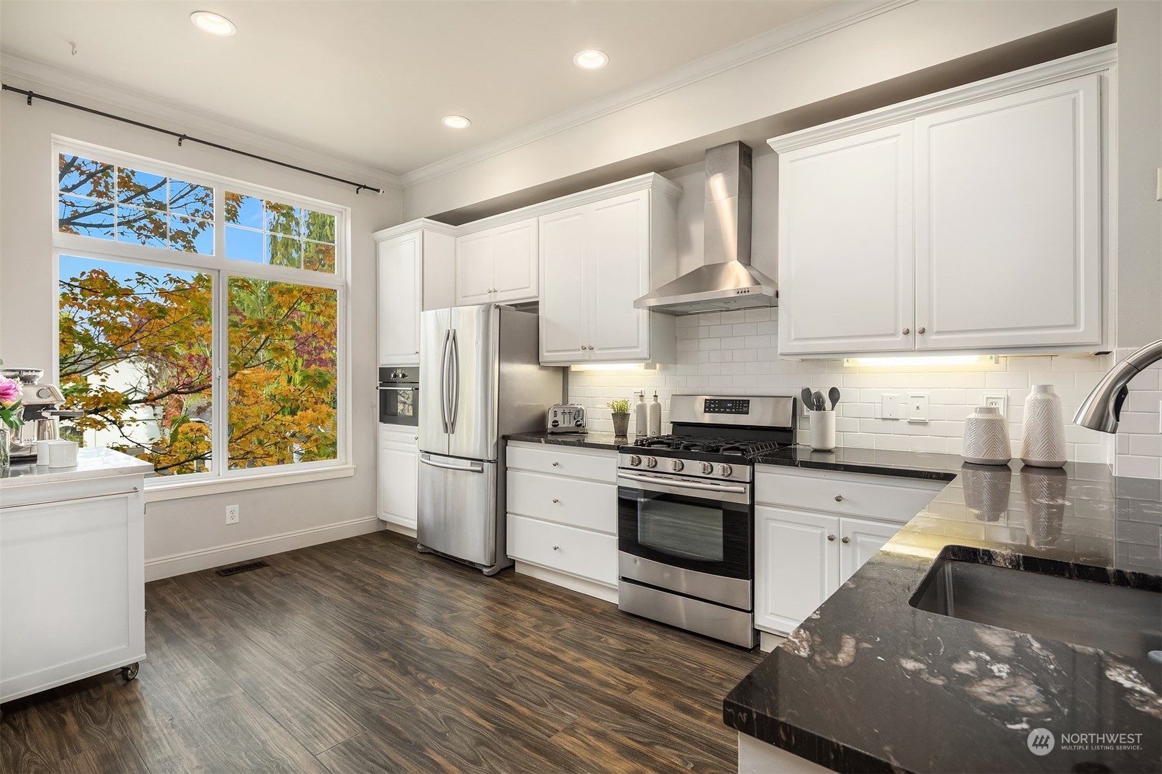 1483 Huckleberry Circle